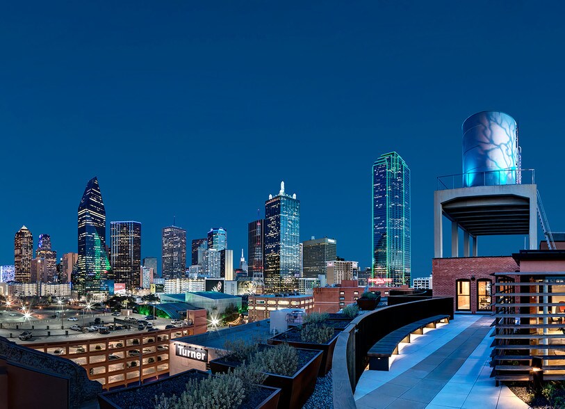 More Photos Of 603 Munger Ave, Dallas Office For Lease