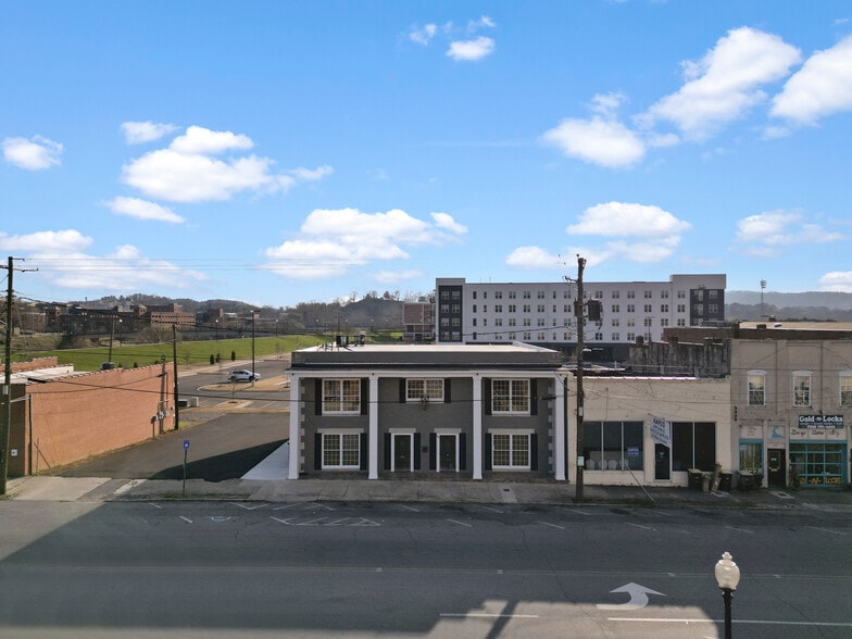 Primary Photo Of 237 N 5th Ave SW, Rome Office For Lease