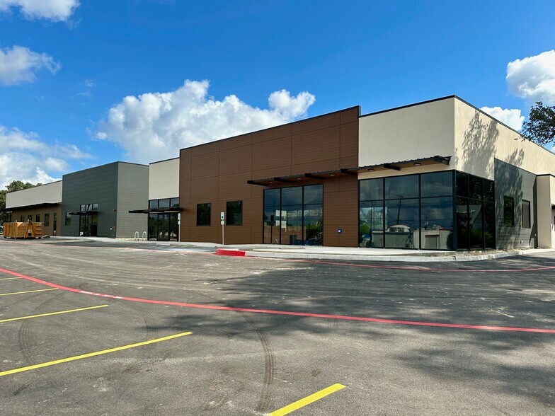Primary Photo Of 6427 Babcock Rd, San Antonio Medical For Lease