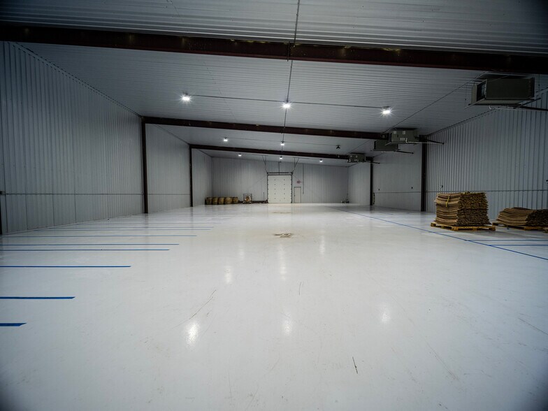 More Photos Of 130 S Ranch Road 1623, Stonewall Refrigeration Cold Storage For Sale