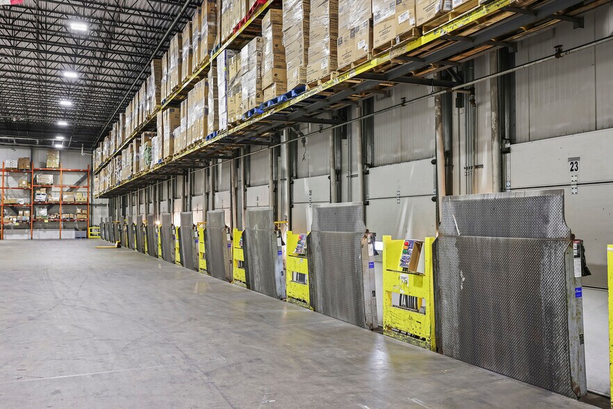 More Photos Of 5225 Investment Dr, Dallas Refrigeration Cold Storage For Lease
