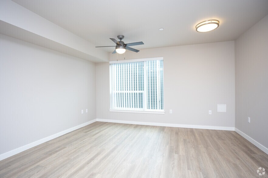 More Photos Of 15311 33rd Ave S, Seatac Apartments For Lease