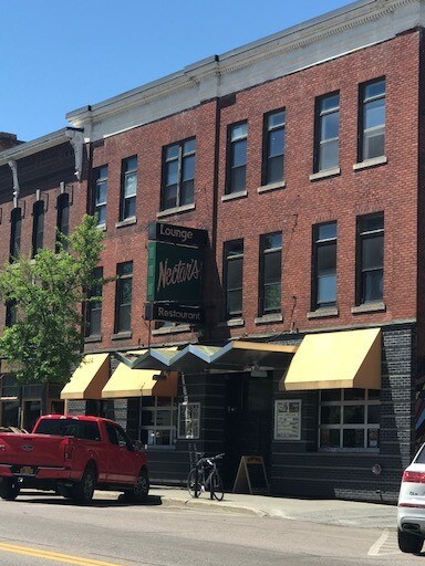 More Photos Of 188 Main St, Burlington Restaurant For Lease