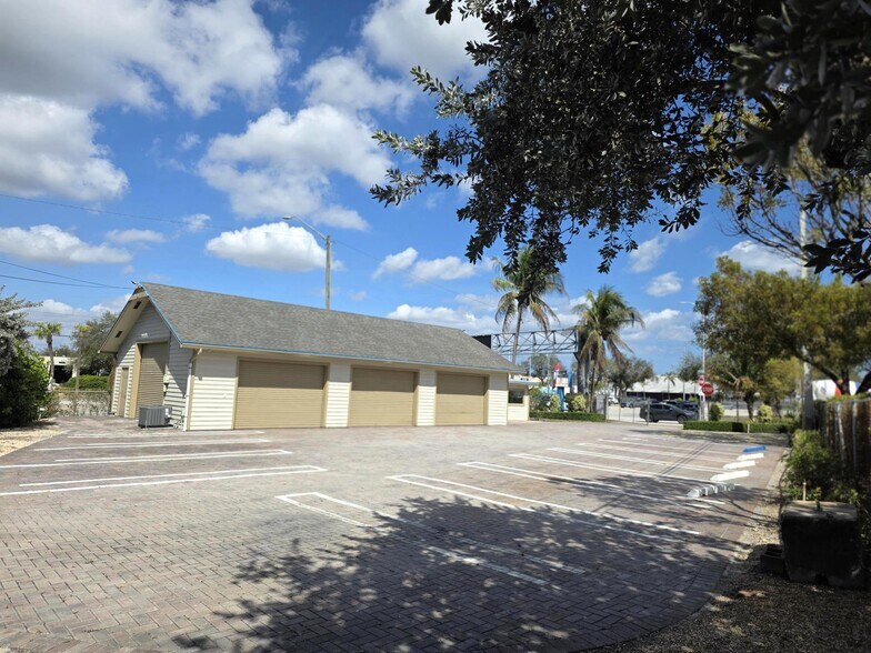 More Photos Of 1710 W Atlantic Ave, Delray Beach Freestanding For Sale