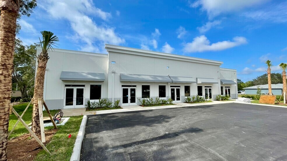 More Photos Of 2772 Santa Barbara Blvd, Naples Medical For Lease
