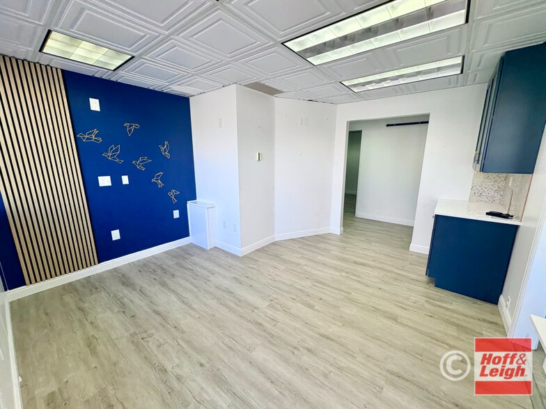 More Photos Of 1001 S Perry St, Castle Rock Medical For Sale