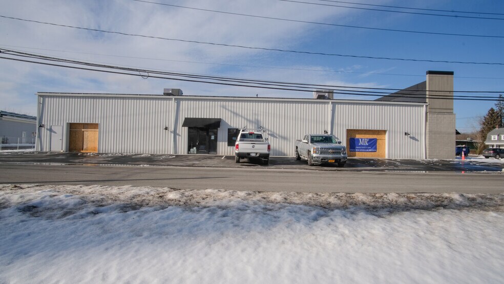 More Photos Of 53 Freemans Bridge Rd, Schenectady Flex For Lease