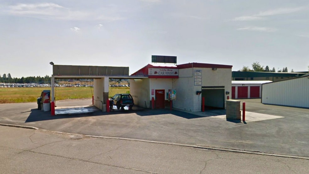 More Photos Of 112 E. J St., Deer Park Self Storage For Sale