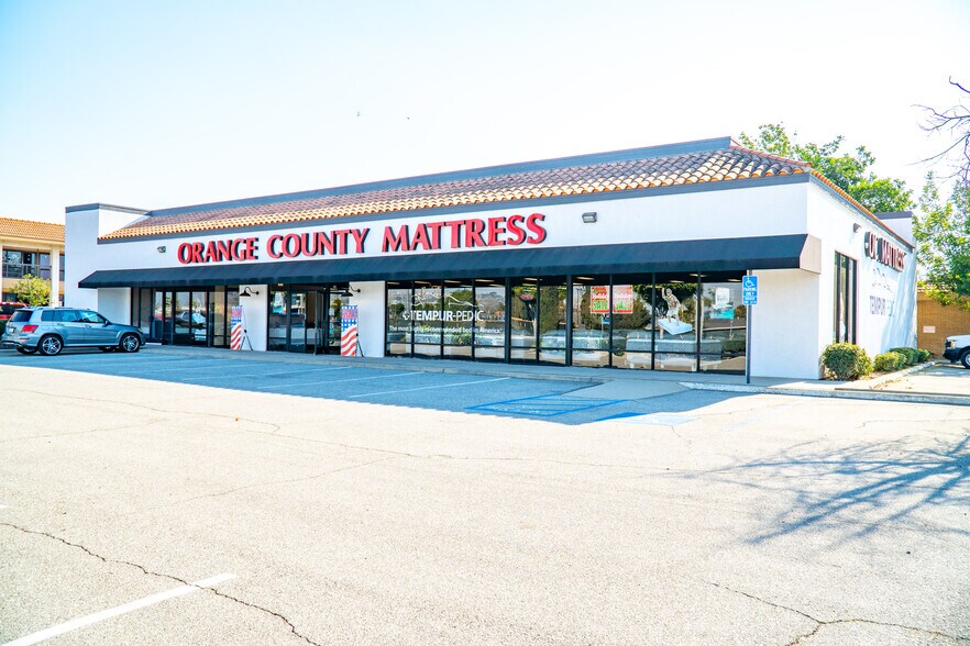 More Photos Of 914 E Katella Ave, Orange Freestanding For Sale