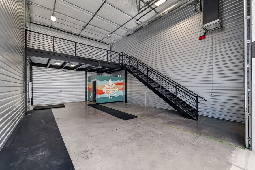 More Photos Of 529 E US HWY, Boerne Unknown For Lease