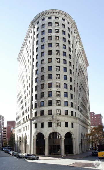 More Photos Of 76 Westminster St, Providence Office For Lease