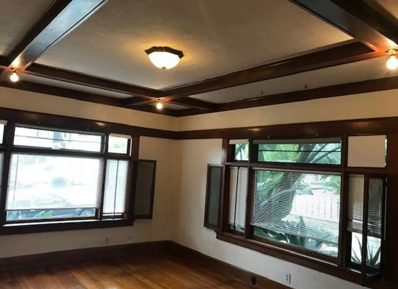More Photos Of 2201 E St, San Diego Apartments For Sale