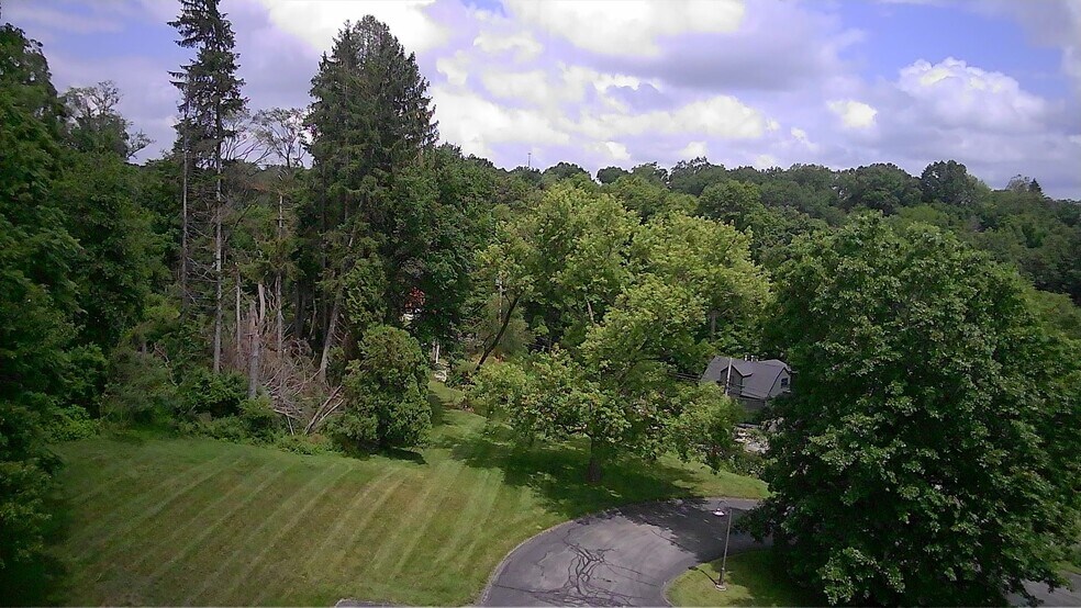 More Photos Of 4378 Craighead Rd, Allison Park Office For Lease