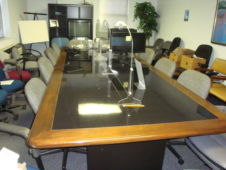 More Photos Of 555 Pleasant St, Attleboro Coworking Space