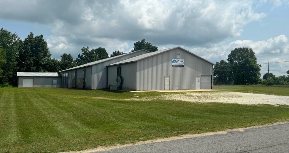 Primary Photo Of 1045 Parkview St, Constantine Warehouse For Sale