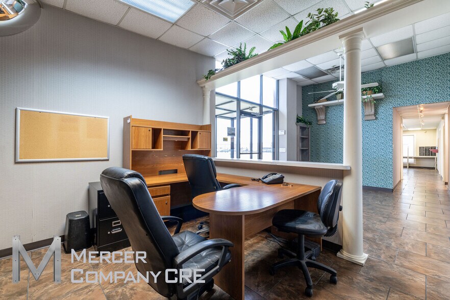 More Photos Of 813 SE 84th St, Oklahoma City Manufacturing For Sale
