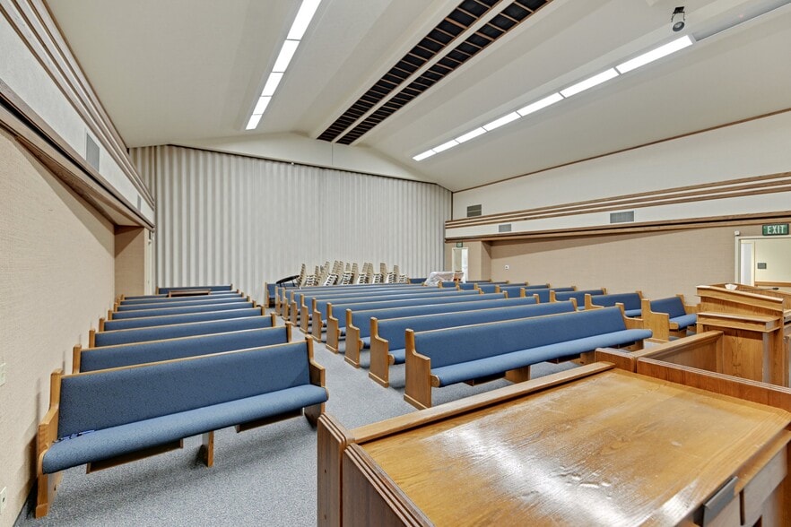 More Photos Of 762 S Court St, Montgomery Religious Facility For Sale