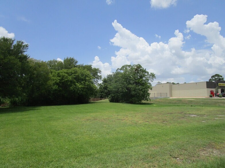 More Photos Of 3104 Old Highway 146 S, La Porte Land For Sale