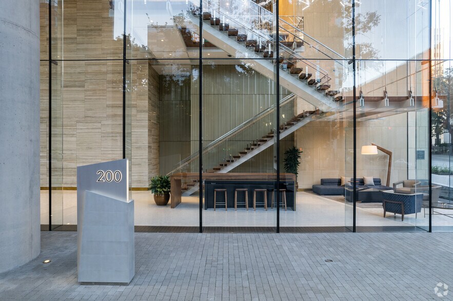 More Photos Of 200 W 6th St, Austin Office For Lease