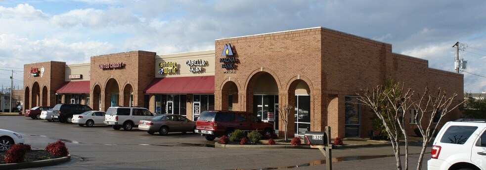 More Photos Of 1306 Goodman Rd E, Southaven Storefront Retail Office For Lease