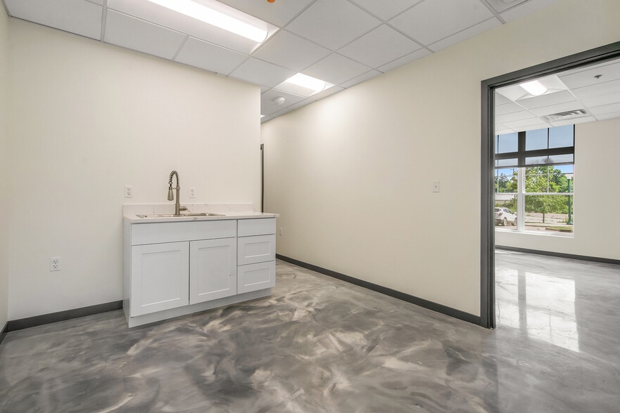 More Photos Of 150 Jeffords, Dexter Apartments For Sale