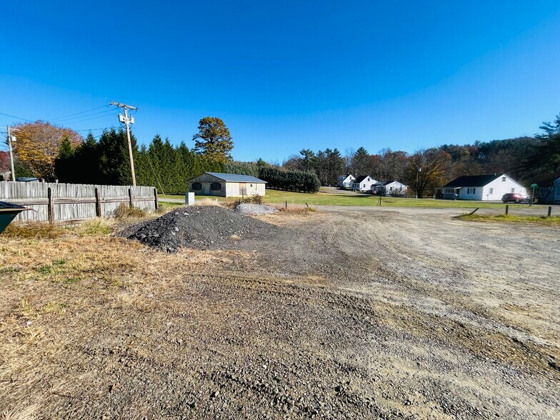 More Photos Of 0 Sweeney St, Floyd Land For Sale