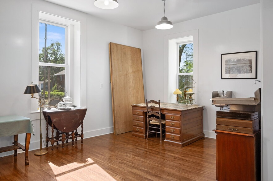 More Photos Of 403 E Adams St, Sandusky Hospitality For Sale