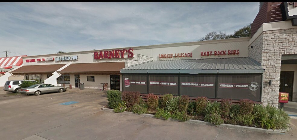 More Photos Of 1704 W Loop Fwy N, Houston Unknown For Lease