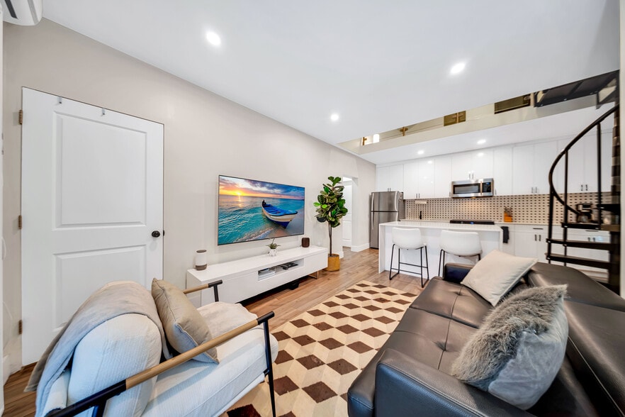 More Photos Of 7411 Carlyle Ave, Miami Beach Apartments For Sale
