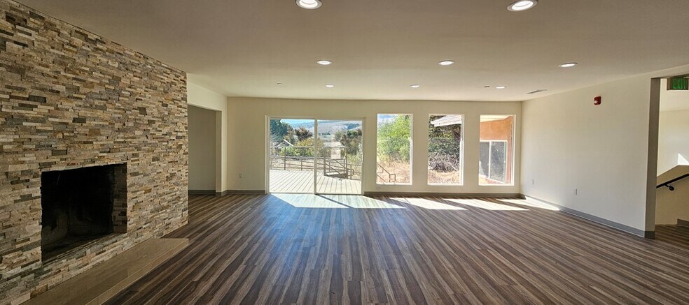 More Photos Of 1430 Solomon Rd, Santa Maria Assisted Living For Sale