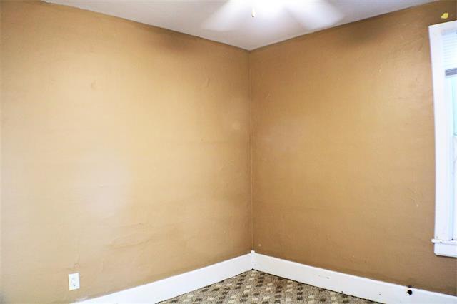 More Photos Of 401 S Lucas St, Iowa City Apartments For Sale