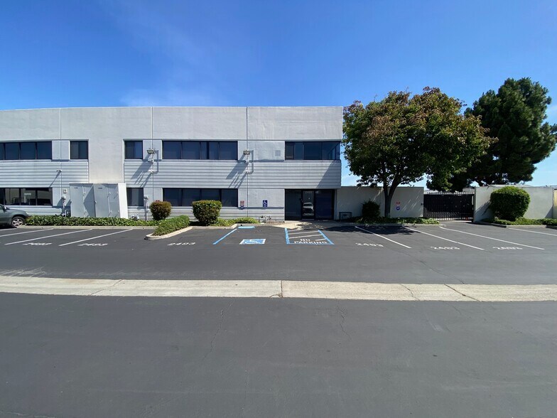 More Photos Of 2493 Technology Dr, Hayward Office For Lease