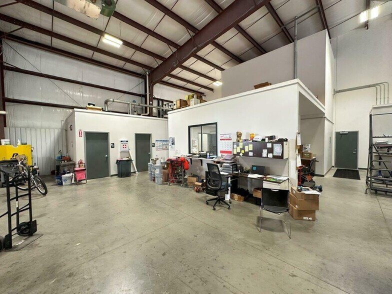 More Photos Of 3 Hoop Dr, Walton Industrial For Sale