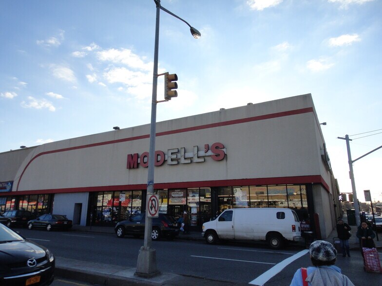 More Photos Of 922 Pennsylvania Ave, Brooklyn Unknown For Lease