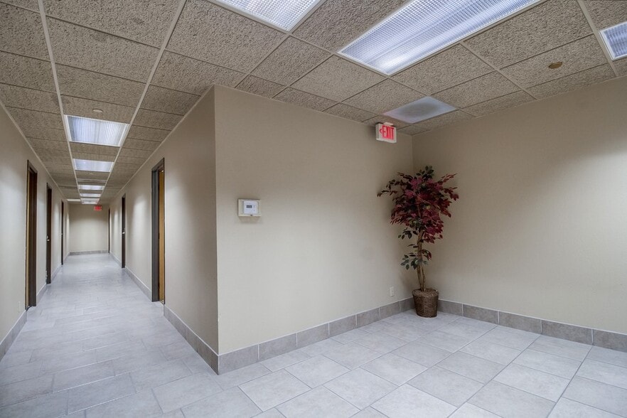 More Photos Of 9625 Black Mountain Rd, San Diego Office For Lease