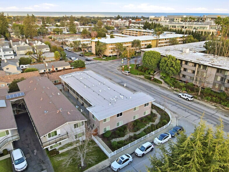 More Photos Of 470 Del Medio Ave, Mountain View Apartments For Sale
