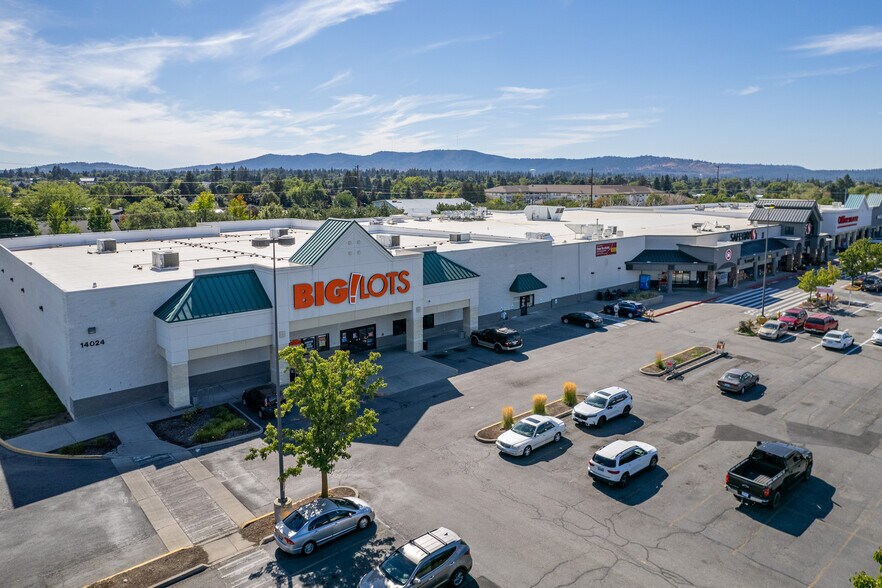 More Photos Of 14024 E Sprague Ave, Spokane Valley General Retail For Sale