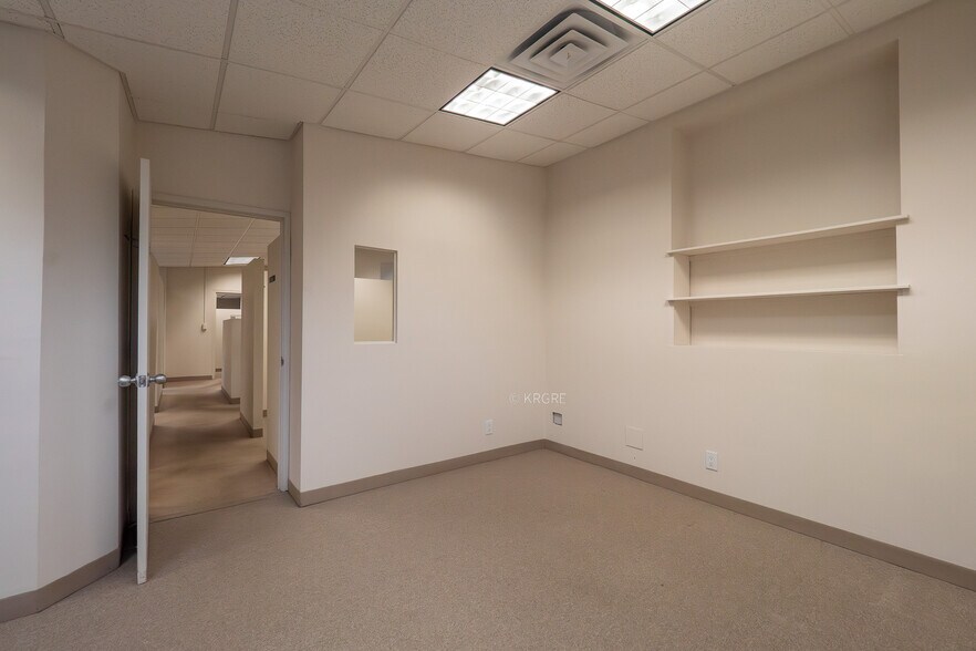 More Photos Of , Columbus Unknown For Sale