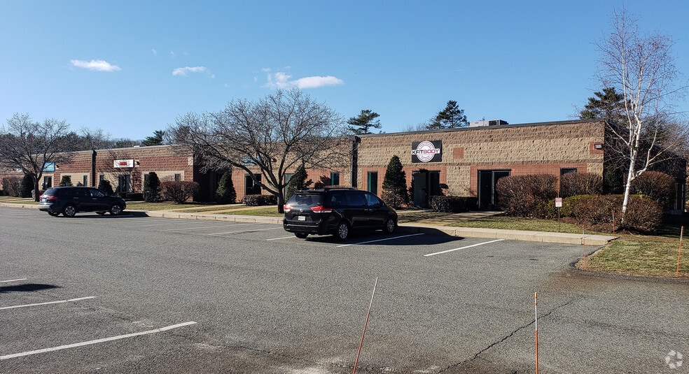 More Photos Of 35 Pond Park Rd, Hingham Light Manufacturing For Lease