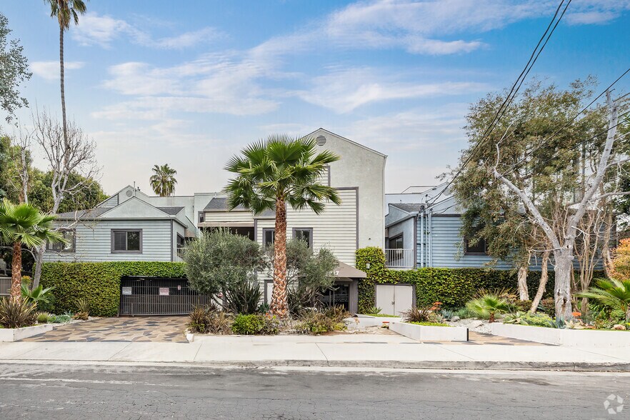 More Photos Of 6337 Primrose Ave, Los Angeles Apartments For Sale
