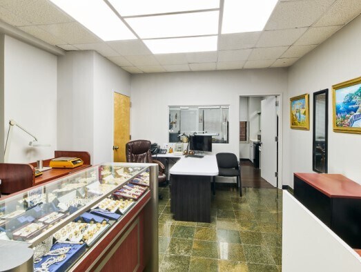 More Photos Of 62-72 W 47th St, New York Office Residential For Sale