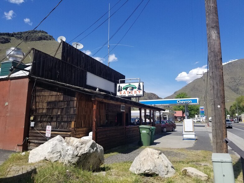 More Photos Of 129 S Main St, Riggins Restaurant For Sale