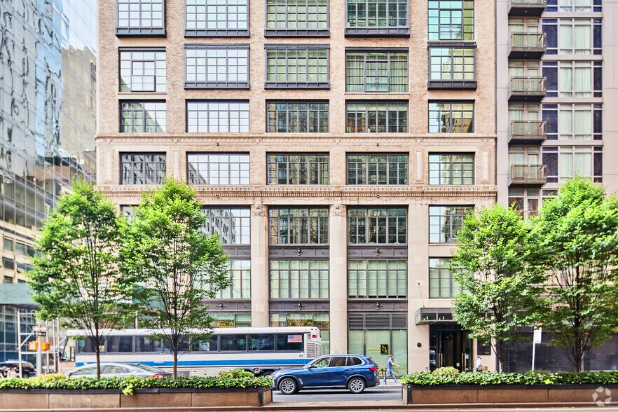 More Photos Of 432 Park Ave S, New York Office For Lease