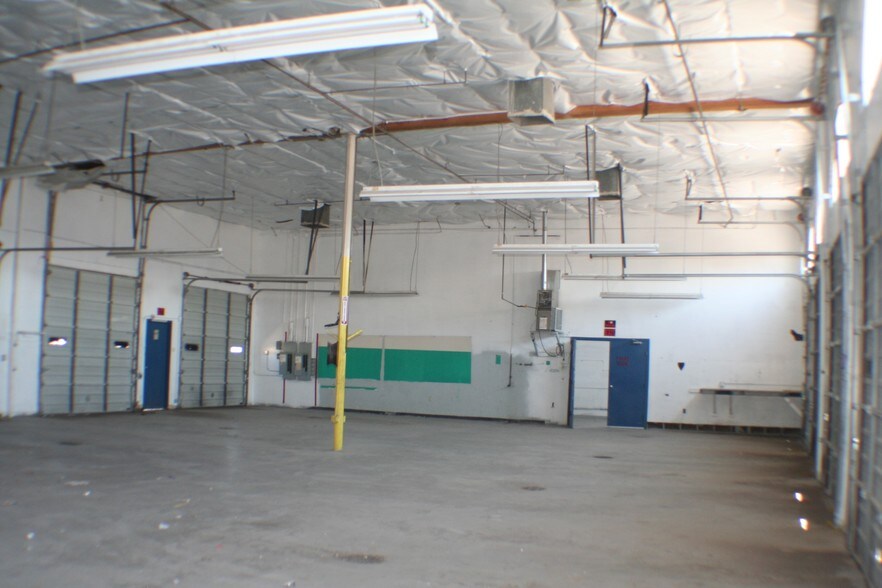 More Photos Of 3540 E Tropicana Ave, Las Vegas Auto Repair For Sale