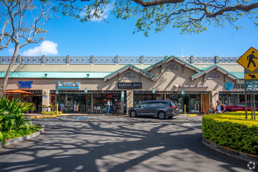 More Photos Of 590-600 Kailua Rd, Kailua Storefront For Lease
