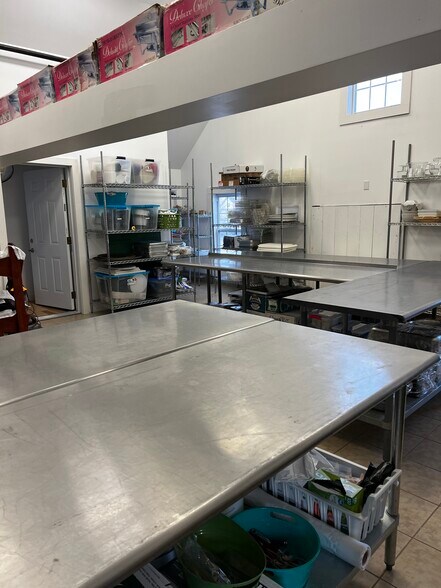 More Photos Of 164 Mayville Rd, Bethel Specialty For Sale