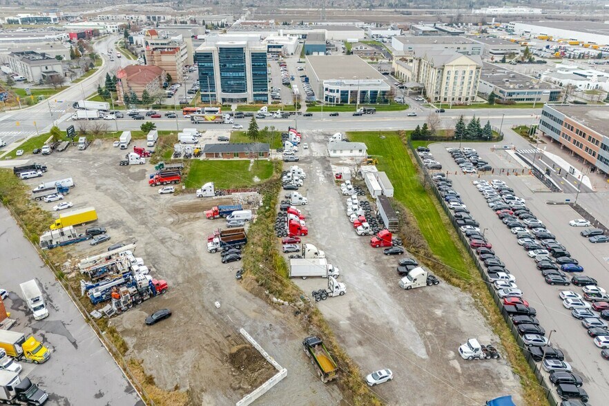 More Photos Of 140-160 Derry Rd E, Mississauga Office For Sale