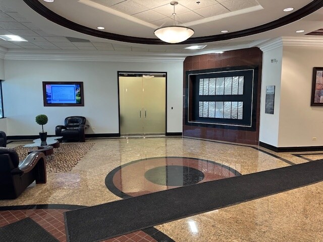 More Photos Of 4580 Weaver Pky, Warrenville Office For Lease
