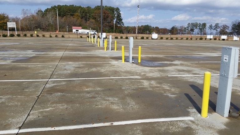 More Photos Of 998 Cedar Bluff Rd, Centre Hotel For Sale