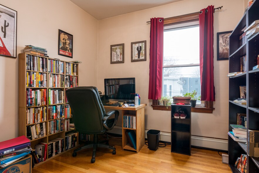 More Photos Of 31 Tremont St, Cambridge Apartments For Sale